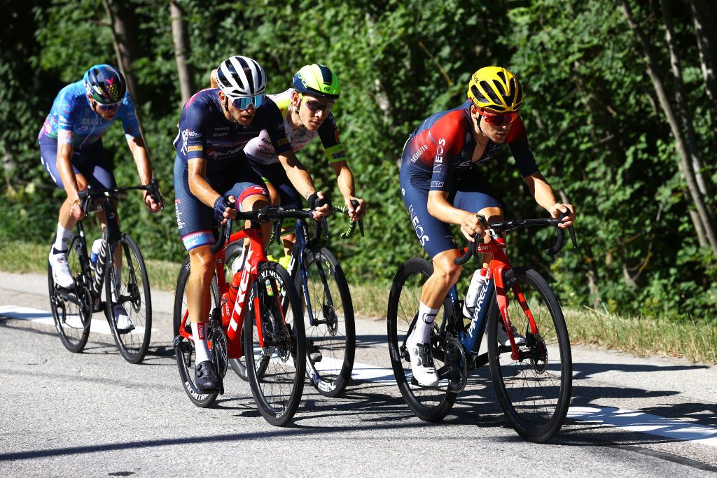 ALPE DHUEZ FRANCE JULY 14 LR Christopher Froome of United Kingdom and Team Israel Premier Tech Giulio Ciccone of Italy and Team Trek Segafredo Louis Meintjes of South Africa and Team Intermarch Wanty Gobert Matriaux and Thomas Pidcock of United Kingdom and Team INEOS Grenadiers compete in the breakaway during the 109th Tour de France 2022 Stage 12 a 1651km stage from Brianon to LAlpe dHuez 1471m TDF2022 WorldTour on July 14 2022 in Alpe dHuez France Photo by Michael SteeleGetty Images