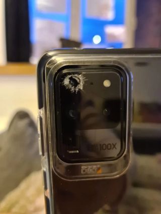 Galaxy S20 Ultra camera broken