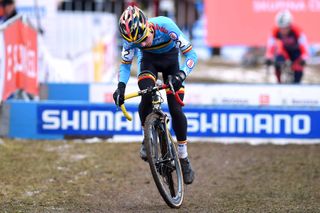 Under 23 Men - European Cyclo-cross Championships: Iserbyt beats Pidcock to under-23 men's crown