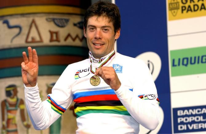 World Championships gold medal number three for &Oacute;scar Freire (Spain)