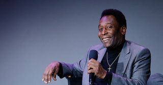 Pele attends Meet The Athlete at the Apple Store Soho on April 3, 2014 in New York City.