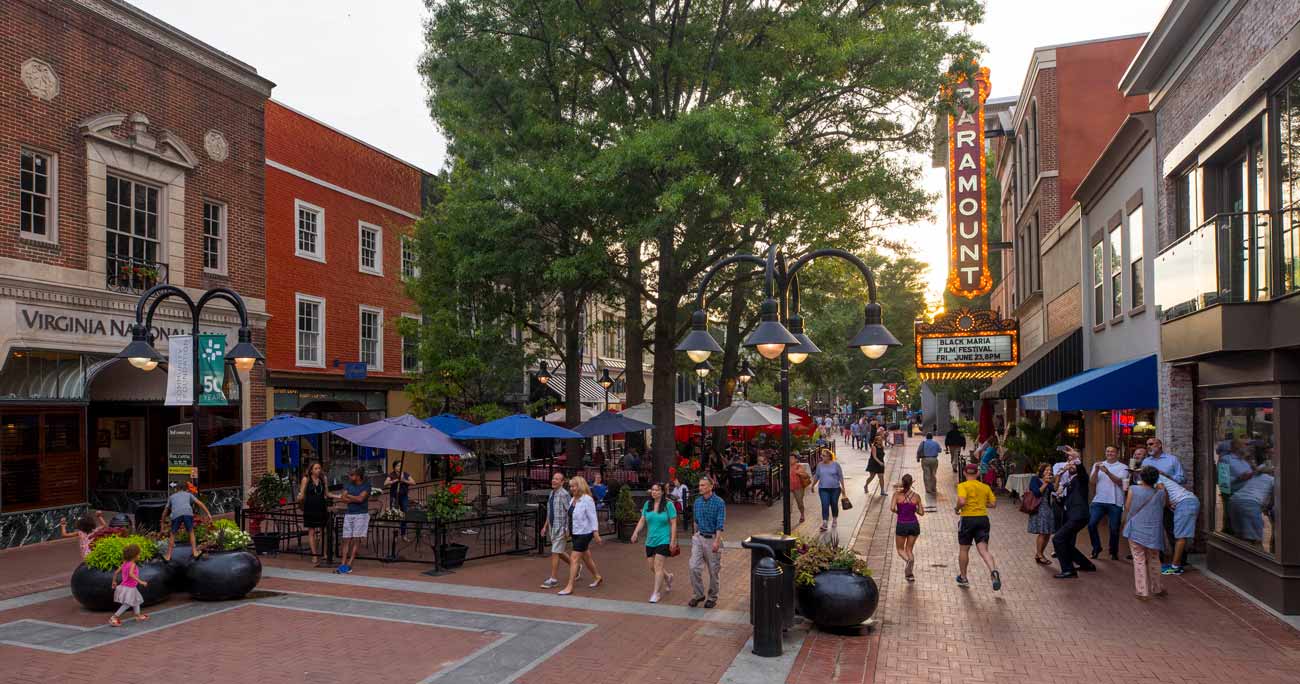 Charlottesville-Historic-Pedestrian-Downtown-Mall_credit_www.visitcharlottesville.org_.jpg