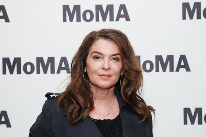 Annabella Sciorra.