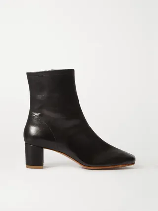 heeled boot