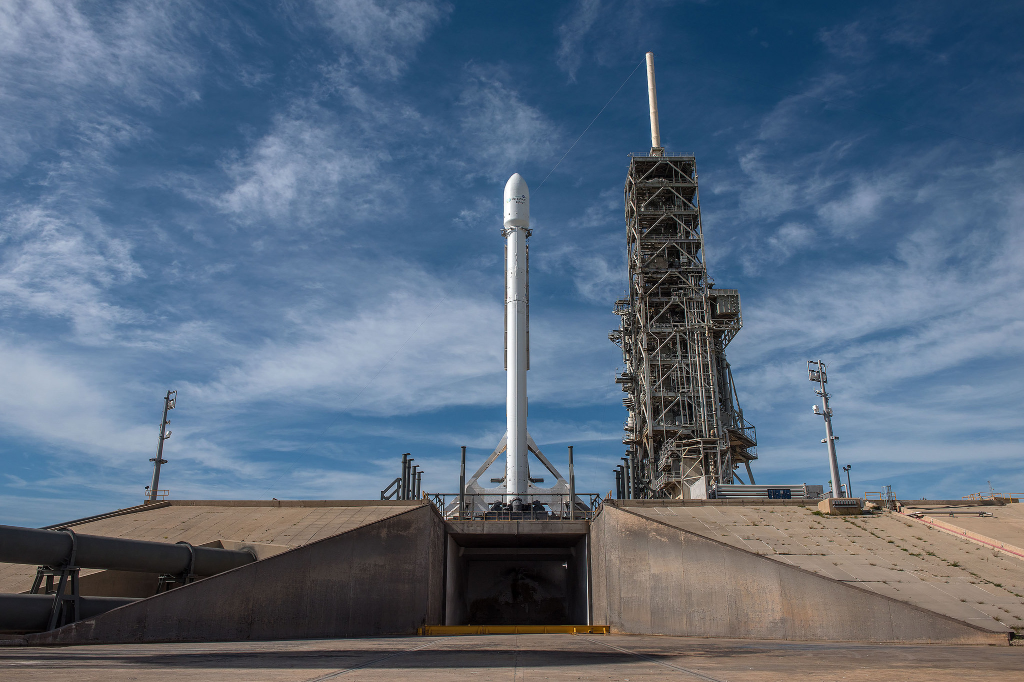 A file photo of a SpaceX Falcon 9 rocket atop Launch Pad 39A of NASA&#039;s Kennedy Space Center in Florida. SpaceX will launch the secret Zuma mission for the U.S. government on Nov. 16, 2017.