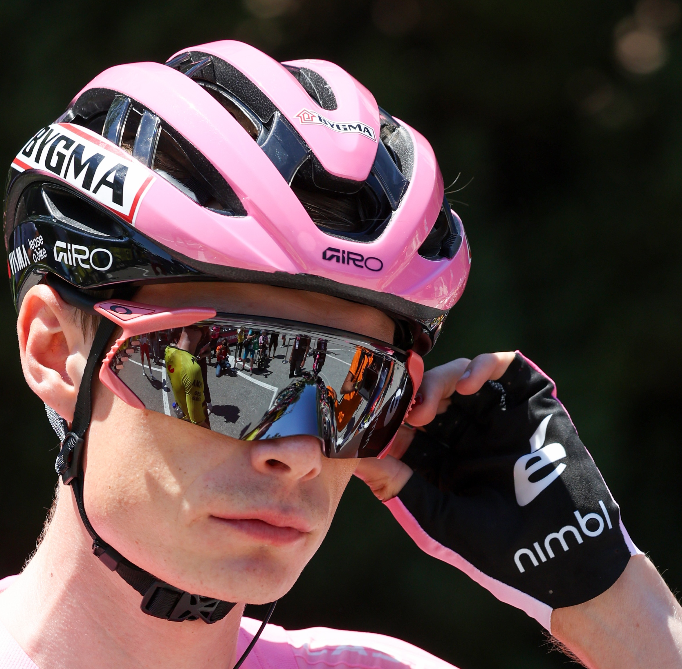 PIEVE DI SOLIGO, ITAALIA – 28. MAI: Jonas Vingegaard Taanist ja Team Visma | Rattalaenutus ja roosa liidrisärk enne 109. Giro d'Italia 2026 etappi 18, 171 km pikkune etapp Fai della Paganellast Pieve di Soligosse 28. mail 2026 Itaalias Pieve di Soligos. (Foto Sara Cavallini / Getty Images)