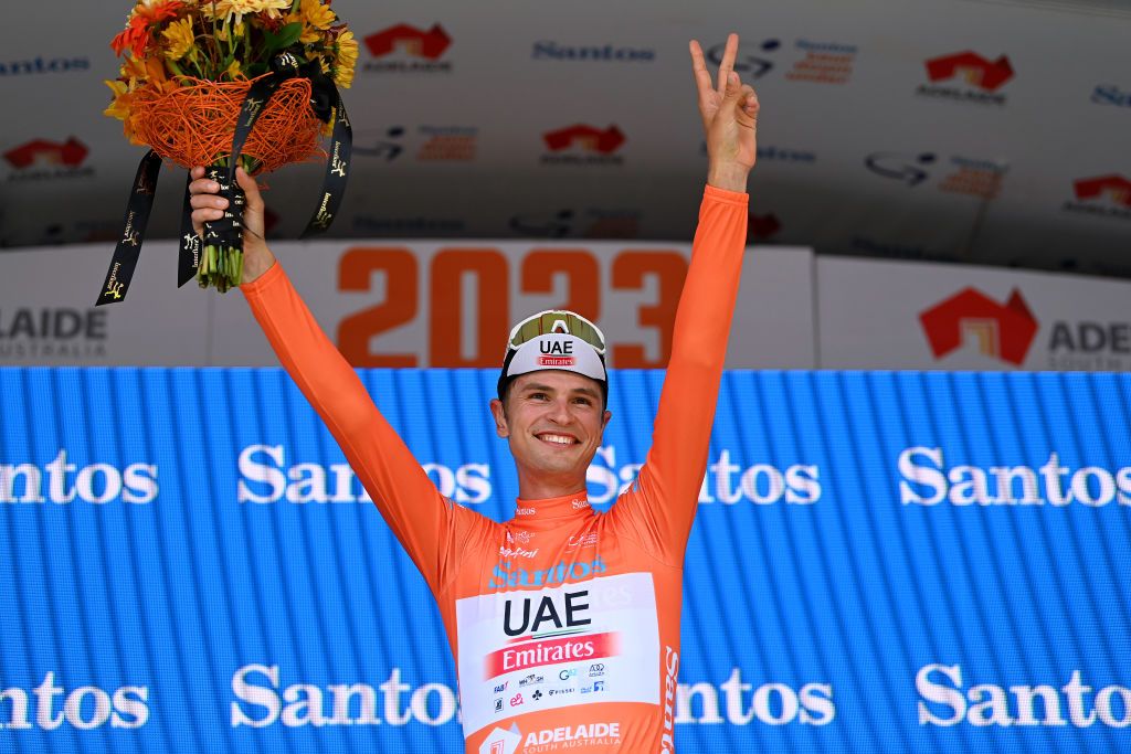 Jay Vine steps into ochre at Tour Down Under stage 3 from Norwood to Campbelltown