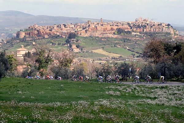Gubbio below