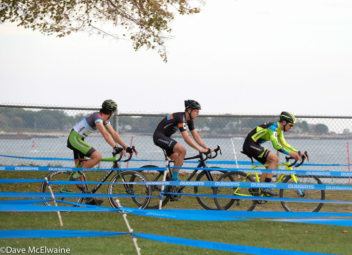 Curtis White (Cannondale) takes in the view while riding behind Danny Summerhill and Michale Van Den Ham.
