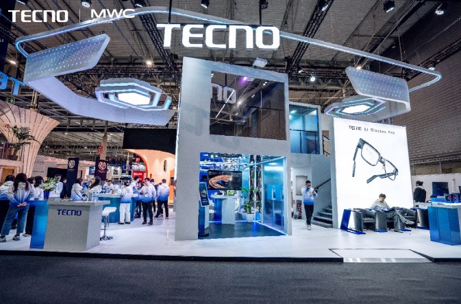 TECNO EN MWC 2025
