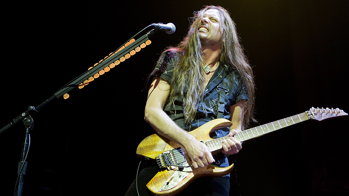 Reb Beach of Whitesnake performs in concert at the PNC Pavilion on July 21, 2009 in Cincinnati