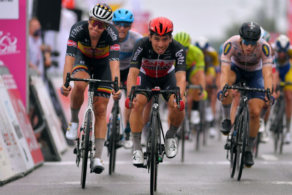Caleb Ewan wins the bunch sprint at Tour de Wallonie stage 1
