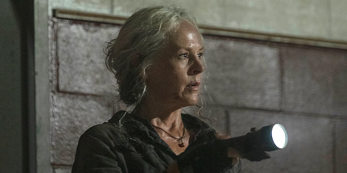 carol with a flashlight the walking dead