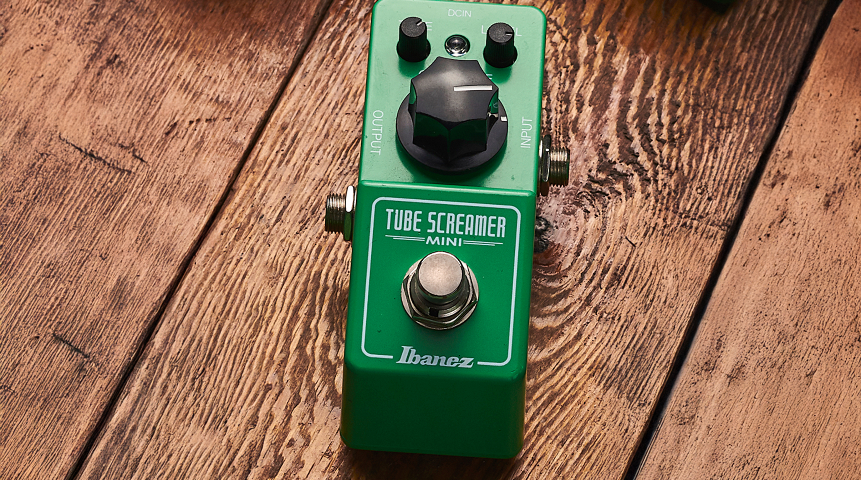 Ibanez Tube Screamer on wooden floor