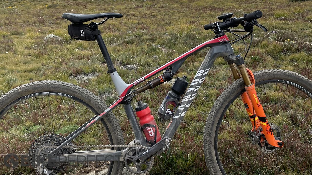 Peter Stetina's Leadville 100 Canyon Lux CF SLX