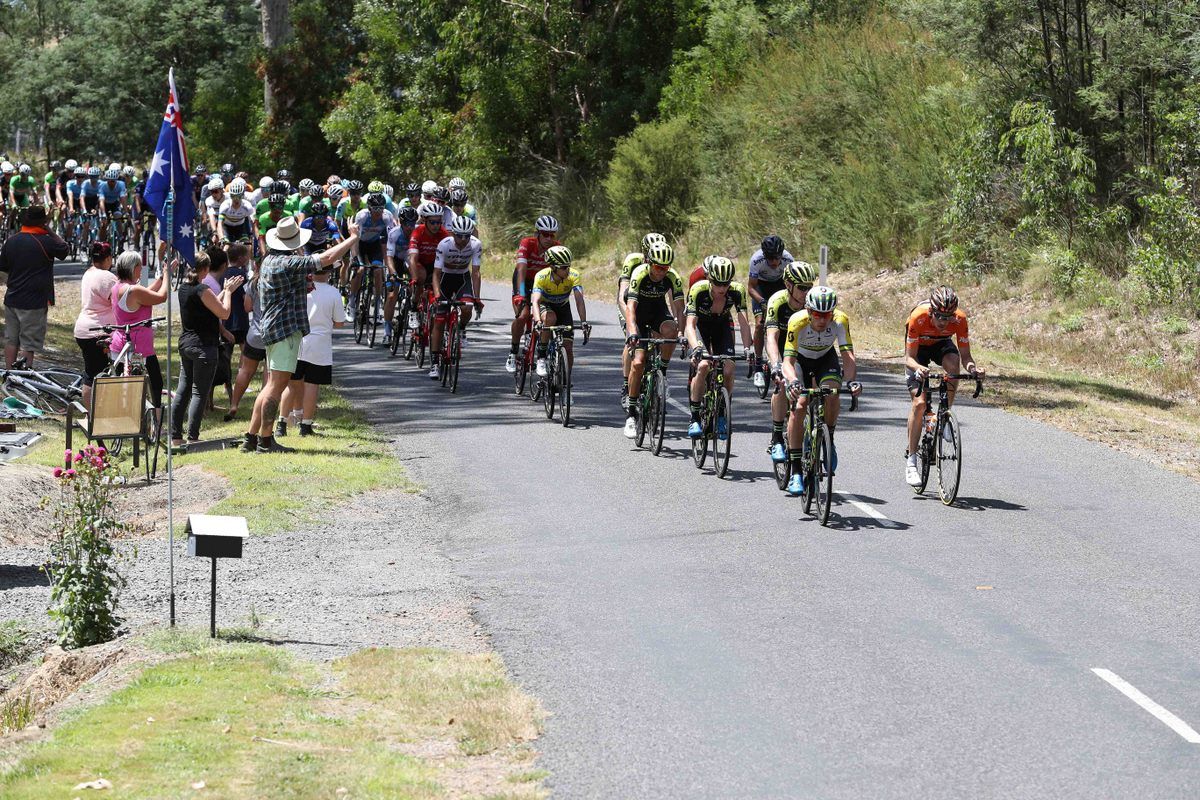 Alex Edmondson leading the bunch