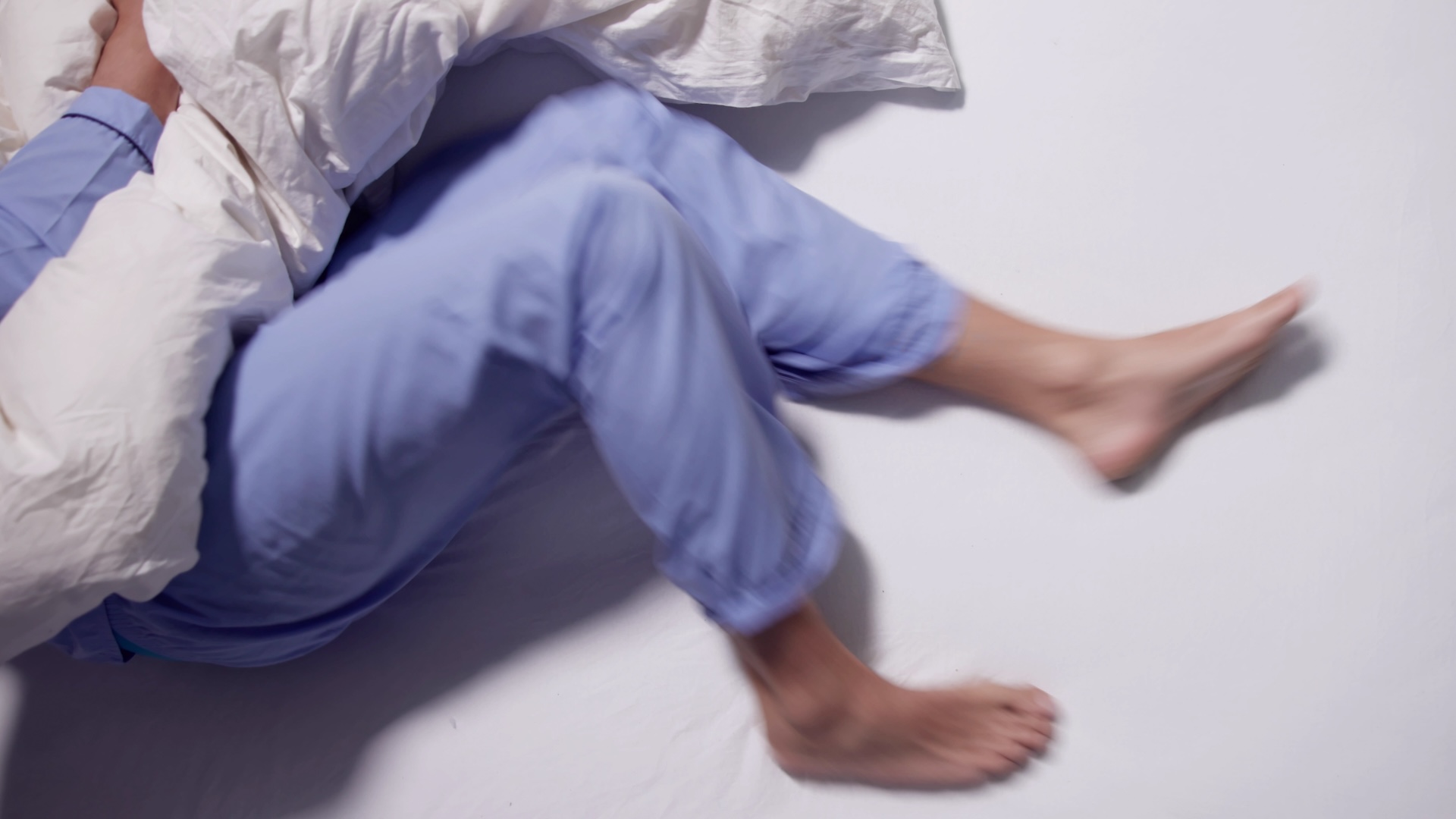 Restless legs syndrome tied to 140 'hotspots' in the genome