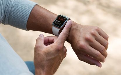 Apple Watch Faces New Competition