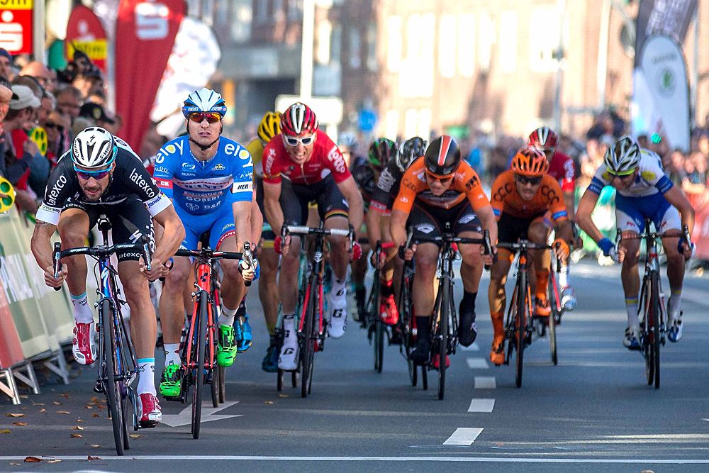 Tom Boonen (Etixx-QuickStep) wins ahead of Roy Jans (Wanty - Groupe Gobert)