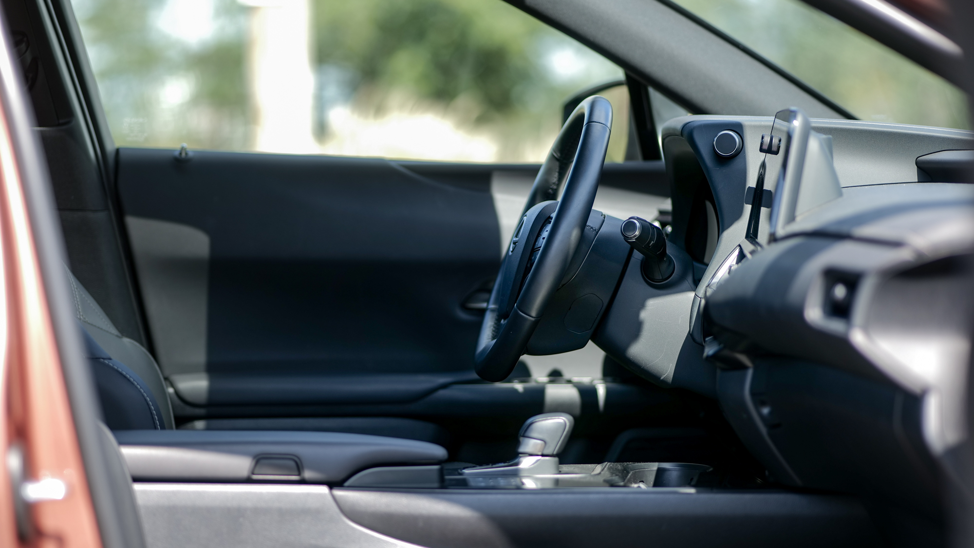 2025 Lexus UX 300h test drive.