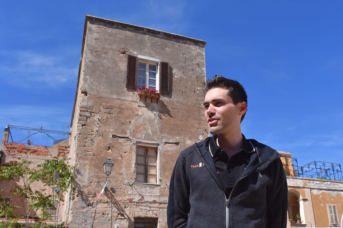 Tom Dumoulin (Team Sunweb) under blue skies in Sardinia
