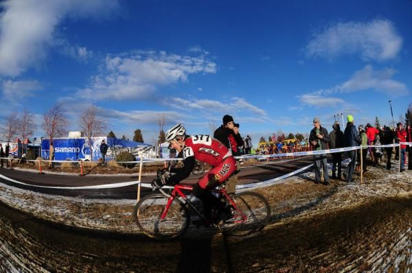 Beth Burns (Veloce) rounding a corner.