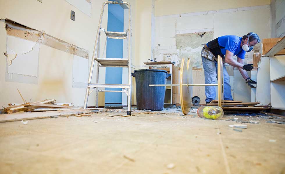 demolishing-kitchen-diner