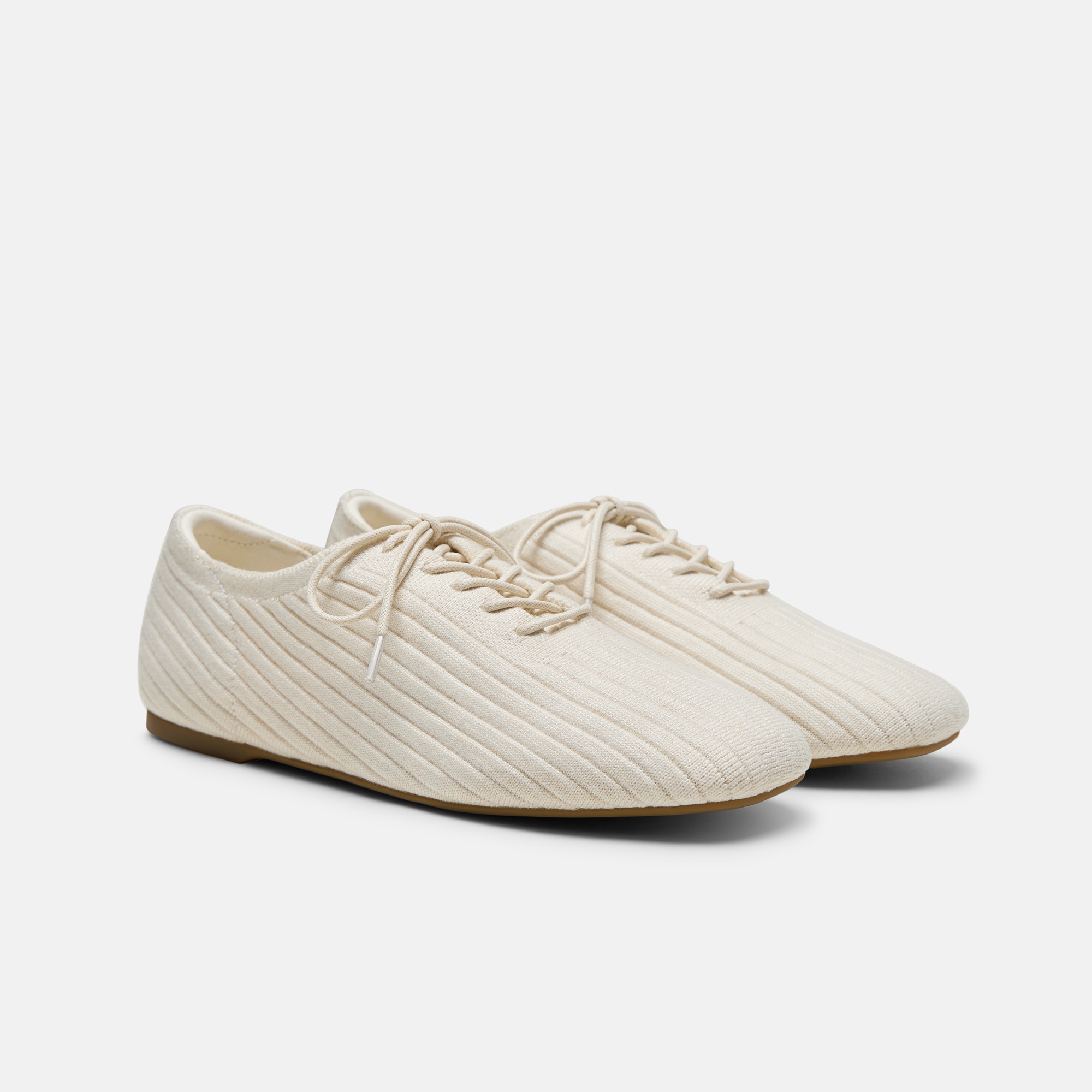 Square-Toe Derby Flats (cheslea) - Us Size 5