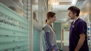 Holby: Greg's kicked out?
