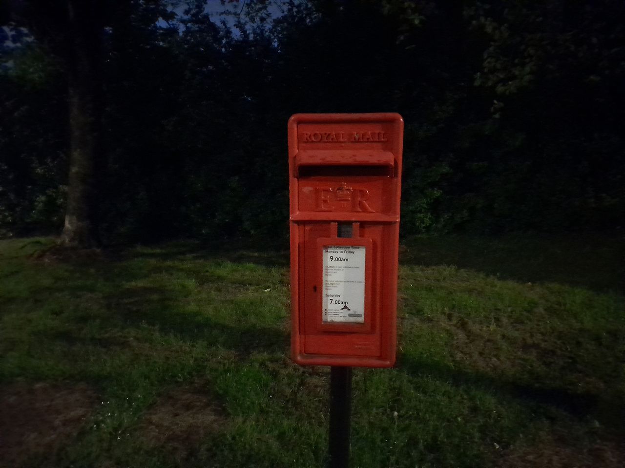 Samsung Galaxy A13 camera sample showing a post box at night