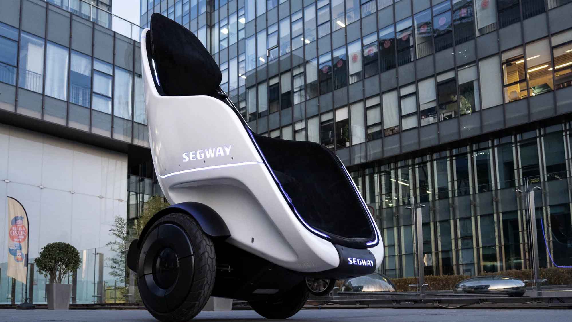segways-pod-1578920114-I1As.jpg