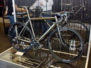 Van Nicholas's Astraeus road flagship retains its sleek hydroformed look but adds a few key updates to improve its stiffness.