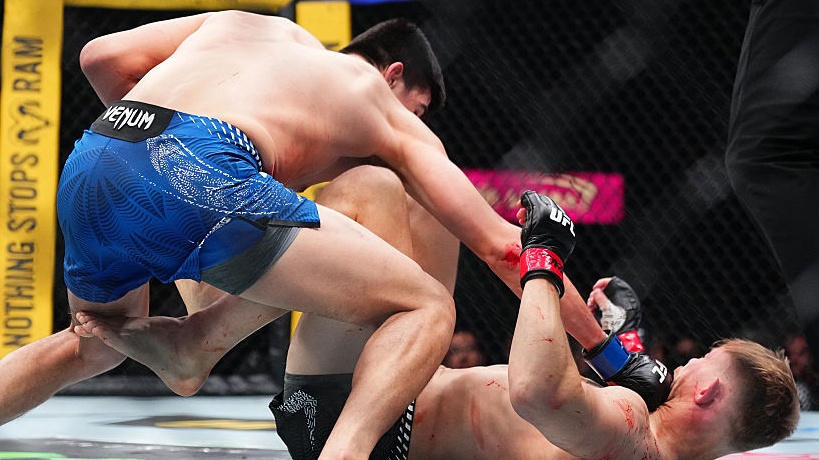 Miller scores a TKO over Fugitt