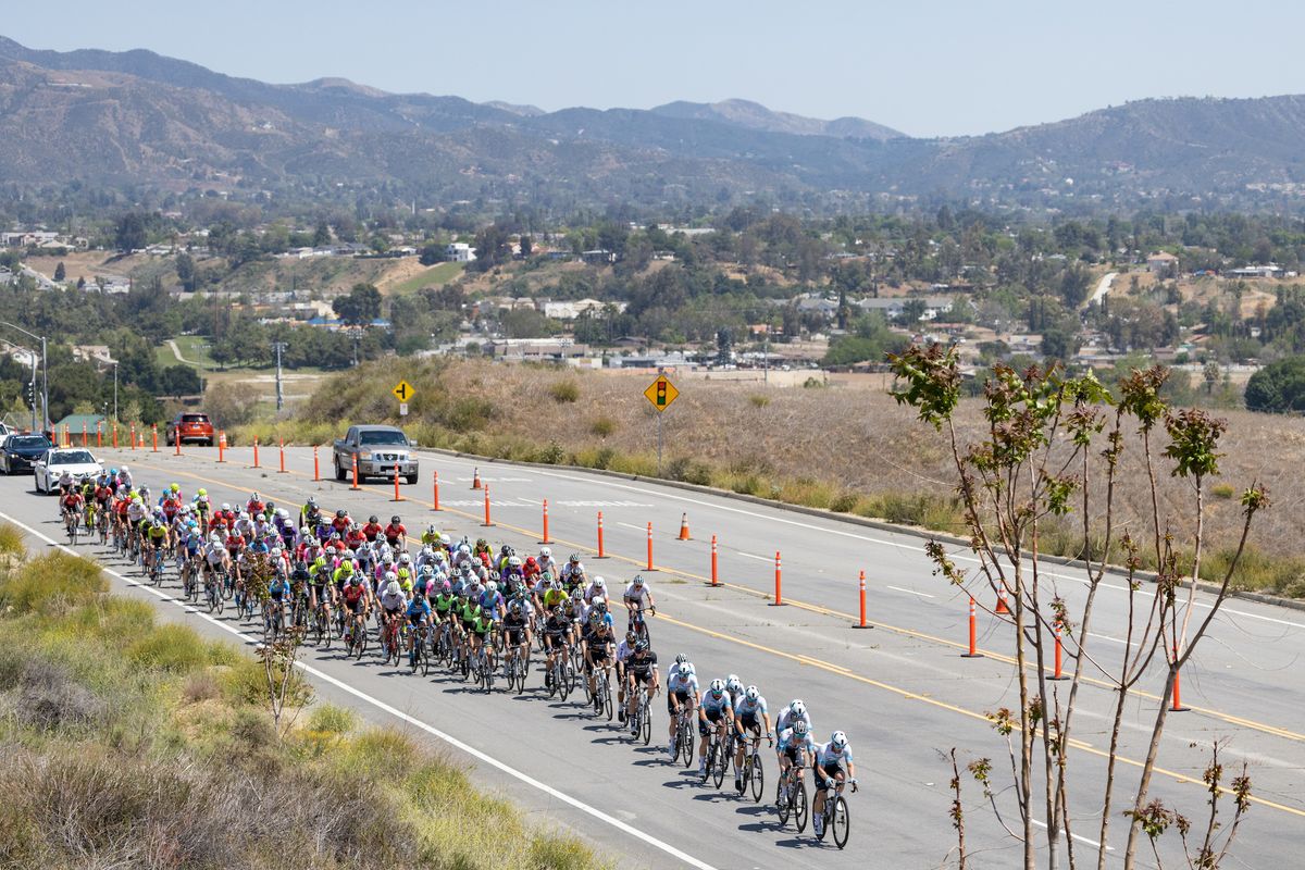 At mile 14.9 Project Echelon has reduce the gap to the break to just 36 seconds.
