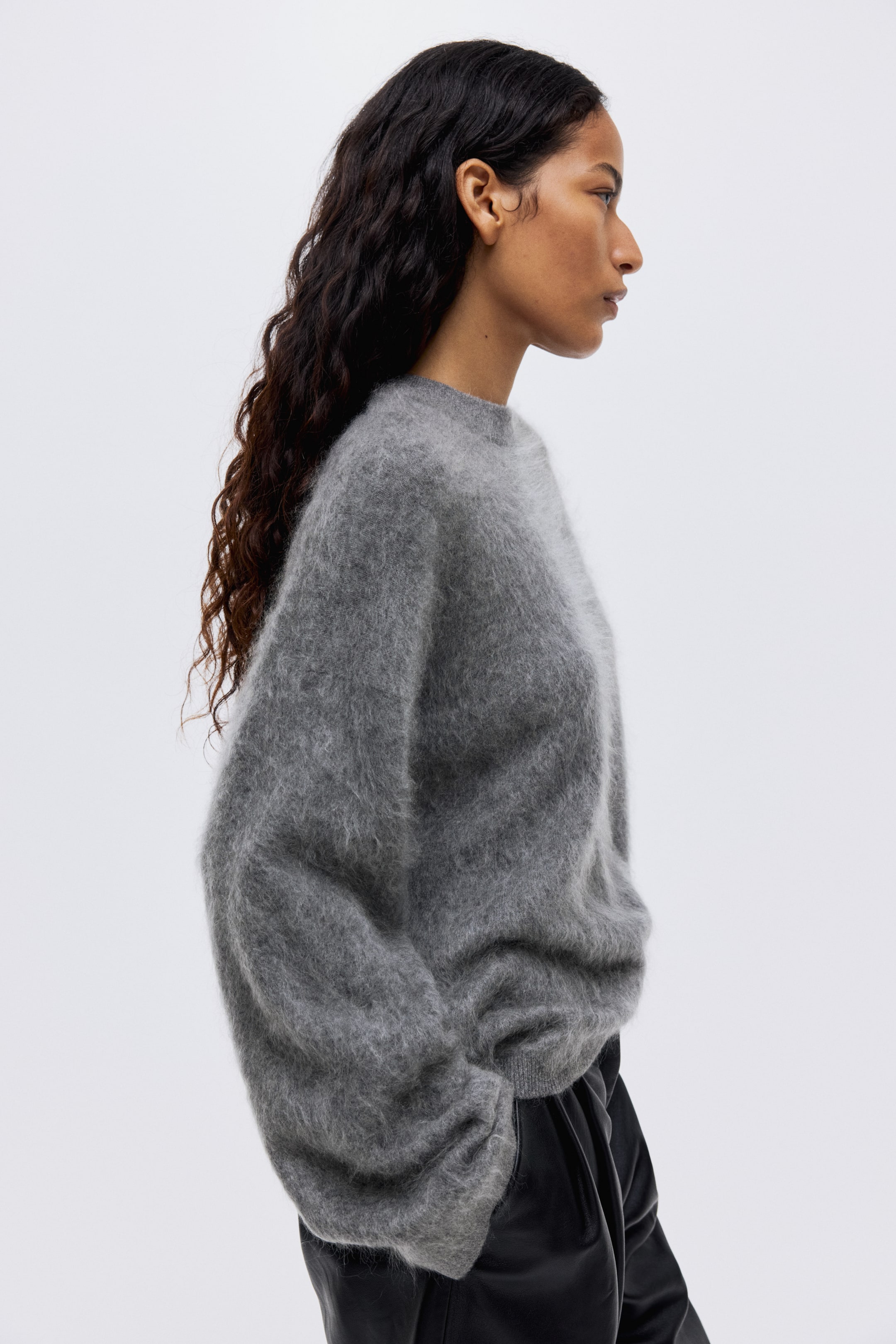 Brushed Cashmere Jumper - Grey