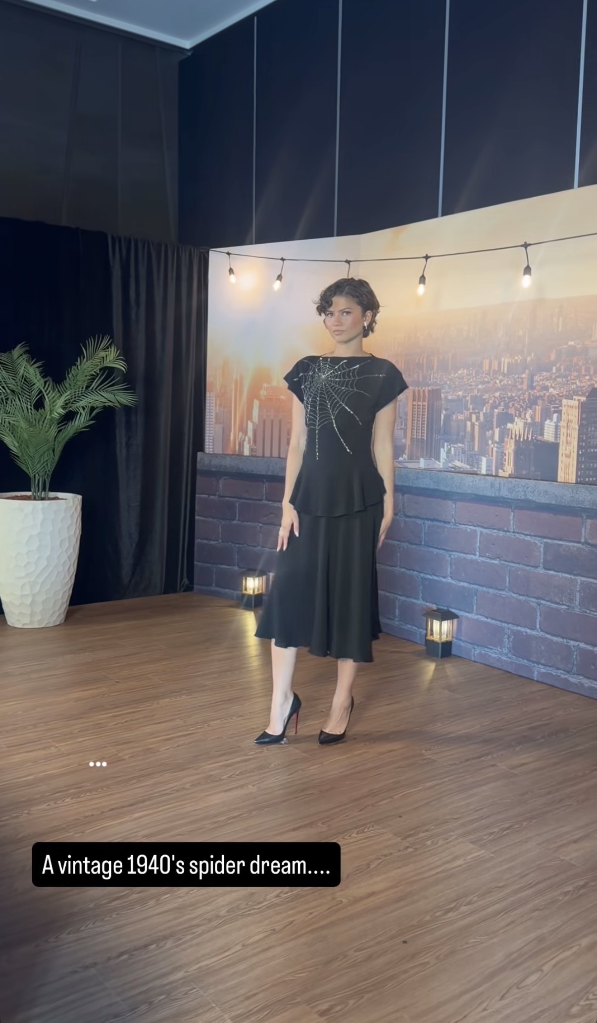 Zendaya wore a little black dress from the 40s, which Law Roach sourced from Amanda Zuter