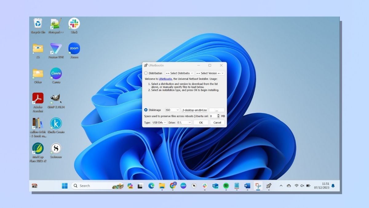 Снимок экрана, показывающий, как установить Linux через USB — запустите UNetbootin