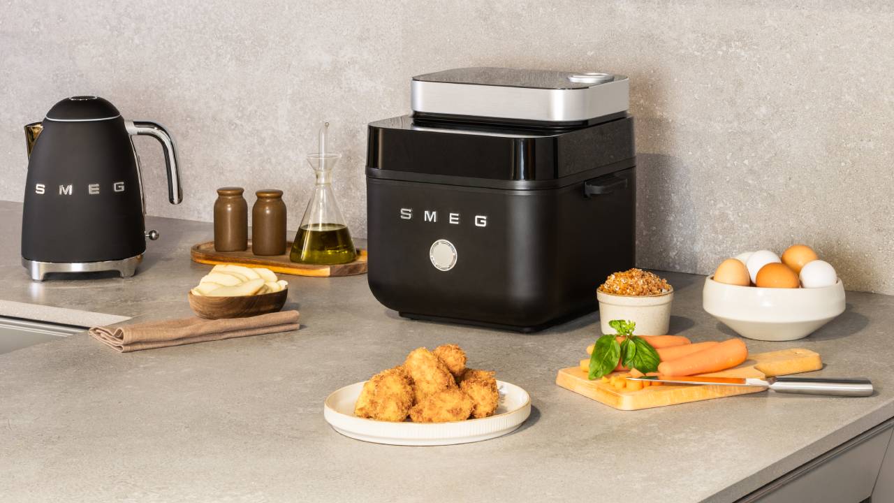 Smeg AFC01 Dual Flavour Air Fryer