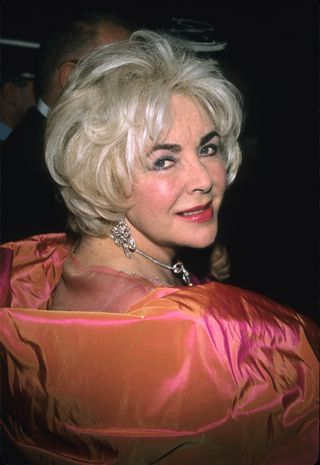 elizabeth taylor white hair