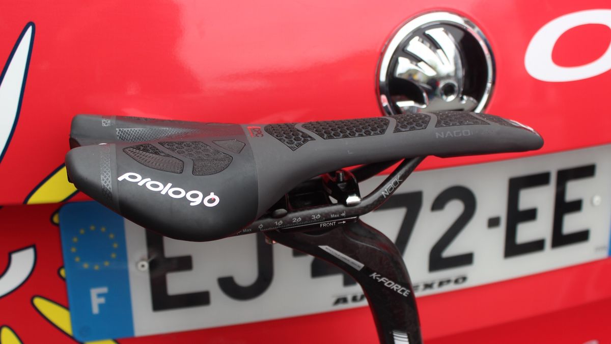 The blacked out Prologo Nago Evo saddle is set back on the FSA K-Force set back seat post