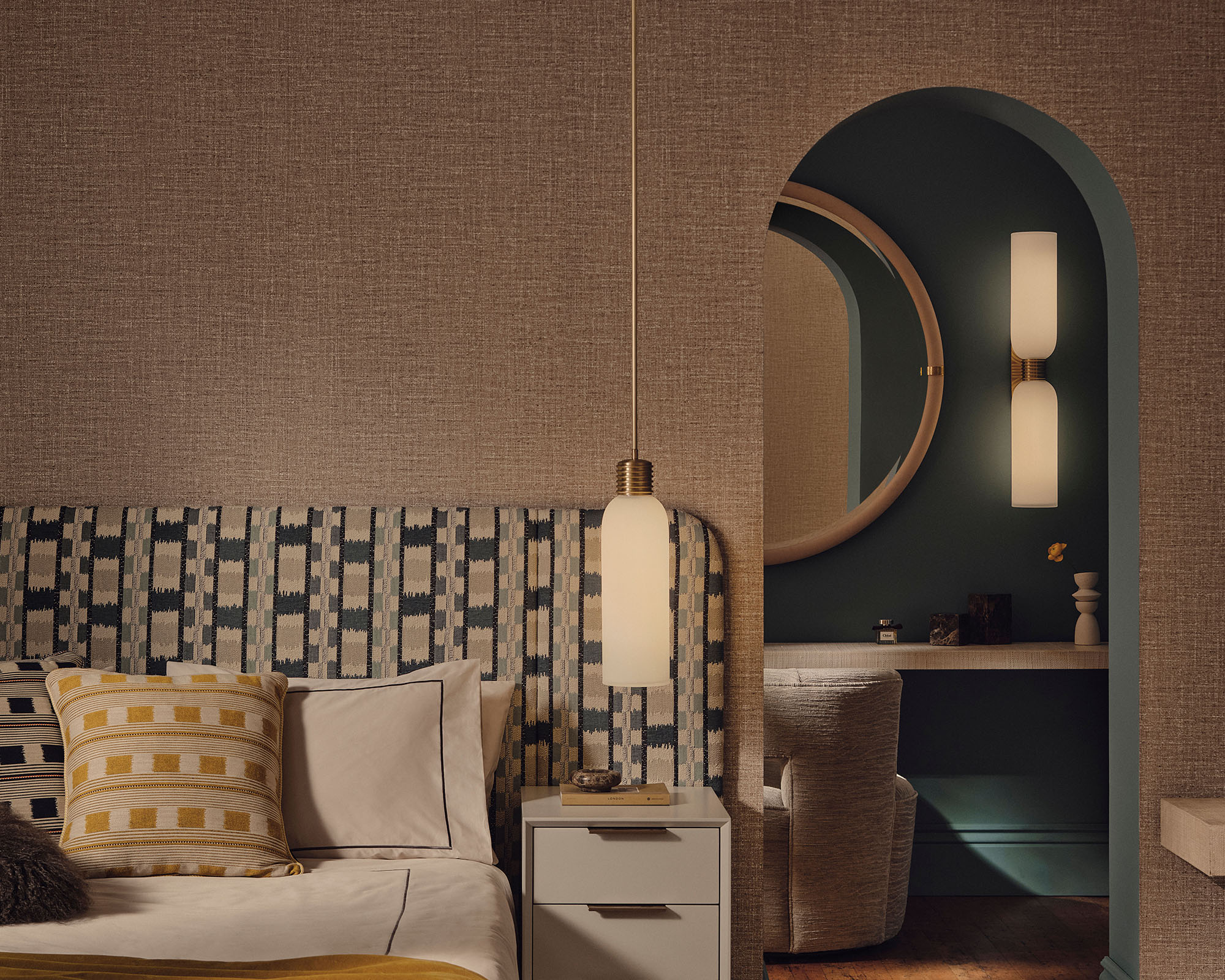 lighting in a bedroom