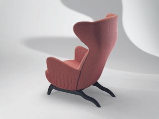 reclinable armchair