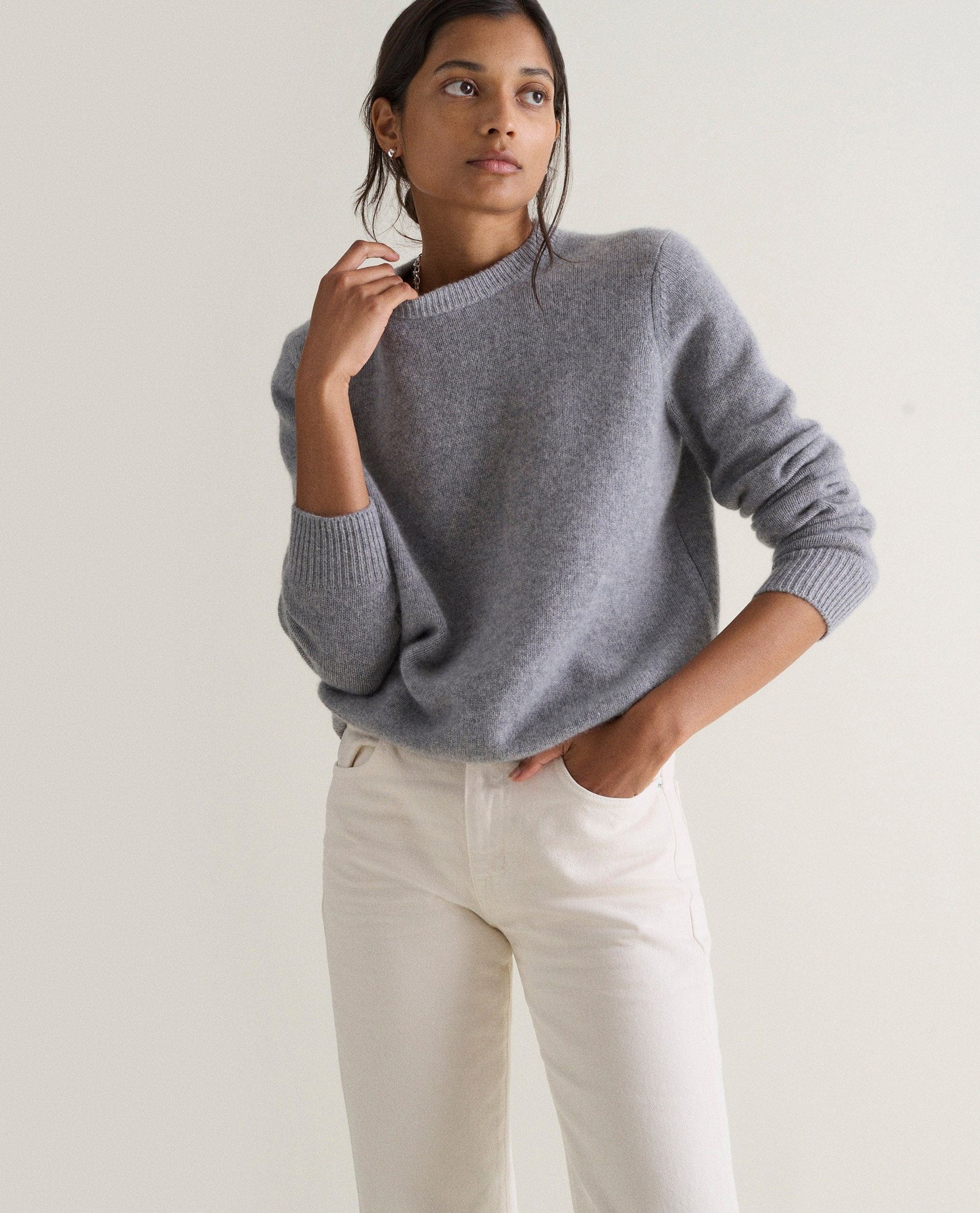 Women's Finest Cashmere Mid-Weight Crew Neck Jumper - Medium Grey - Xs / Medium Grey