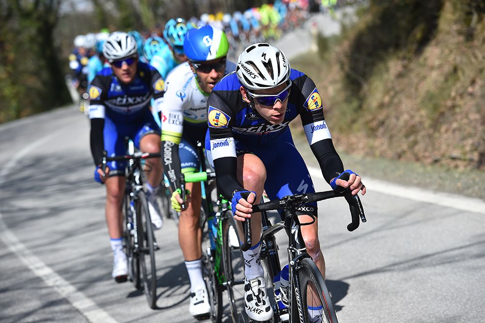 Etixx-Quickstep leads the chase