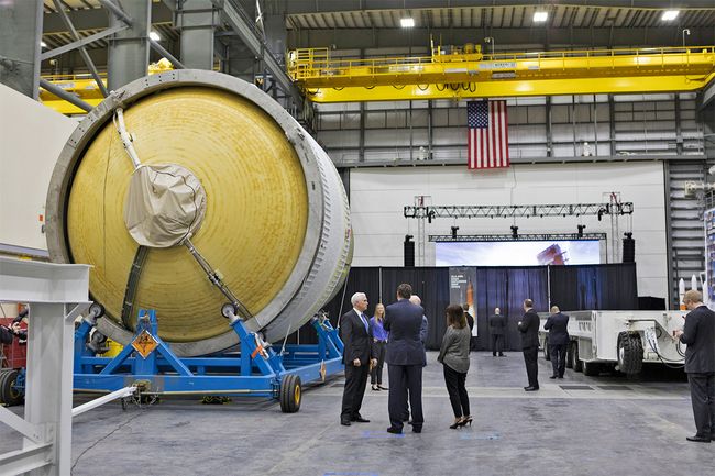 In Photos: VP Mike Pence Tours NASA's Kennedy Space Center, Blue Origin ...