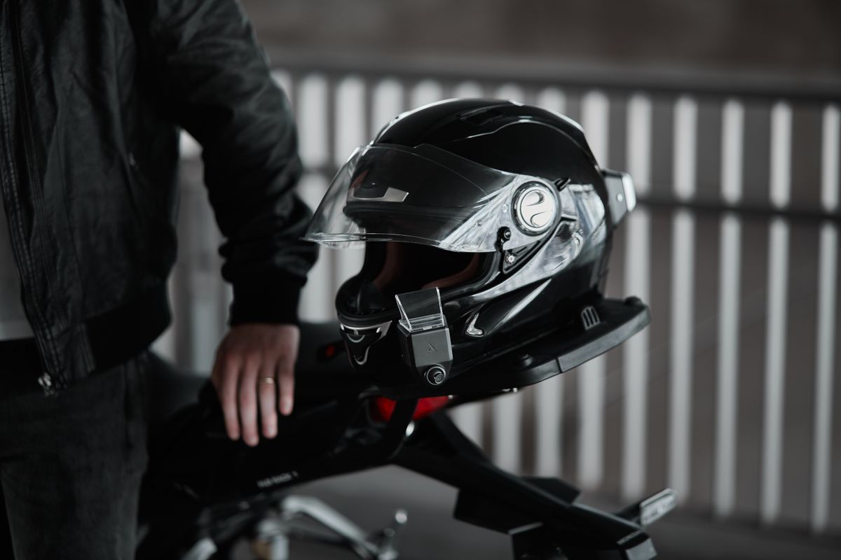 This $399 Gadget Brings Augmented Reality to Your Motorcycle Helmet