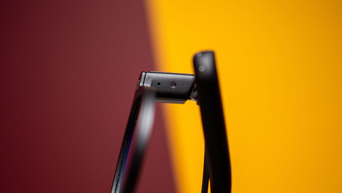 MemoMind One camera-free smart glasses