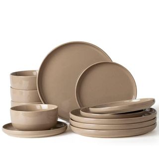 Famiware Milkyway Plates and Bowls Set, 12 Pieces Dinnerware Sets, Dishes Set for 4, Cinnamon Brown