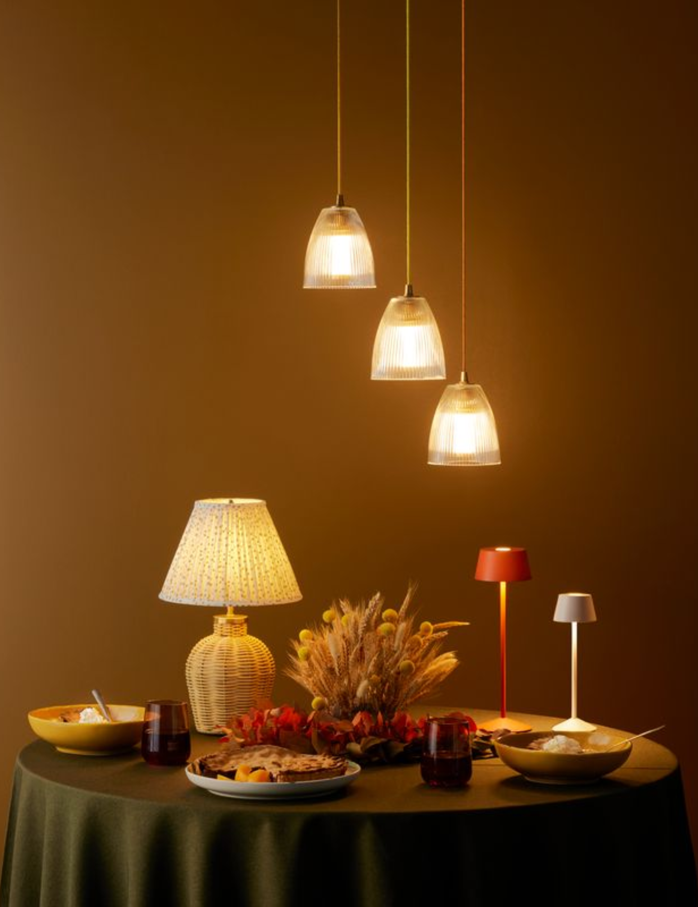 Thanksgiving table set with portable table lamps in wicker and metal