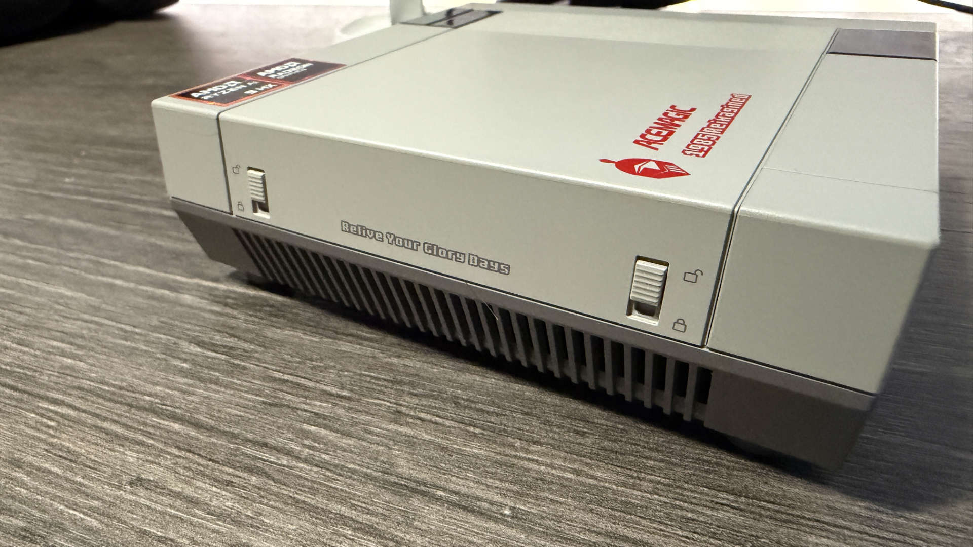 Acemagic Retro X5 mini PC